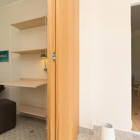 Baltisches Haus App 02 *