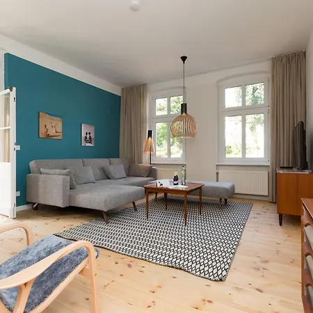 Baltisches Haus App 02 *